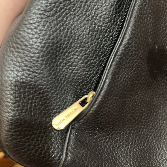 Michael kors shoulder bag. - Picture 6 of 11
